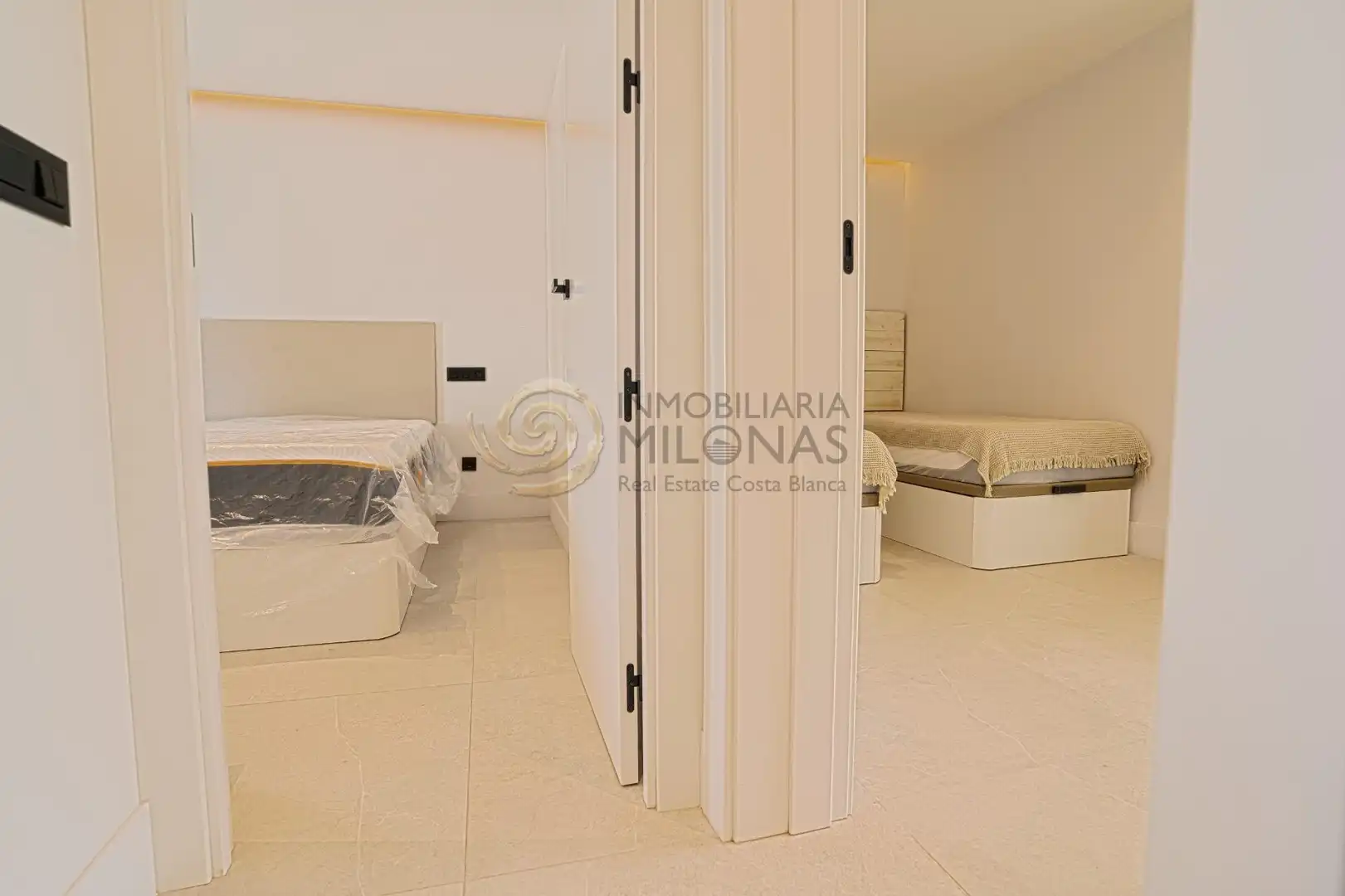 Habitación de Casa o chalet en venta en L'Alfàs del Pi con Aire acondicionado, Jardín privado y Terraza