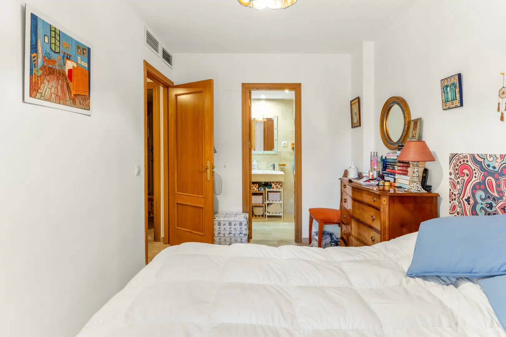 Dormitori de Planta baixa en venda en Marbella amb Aire condicionat, Jardí privat i Terrassa