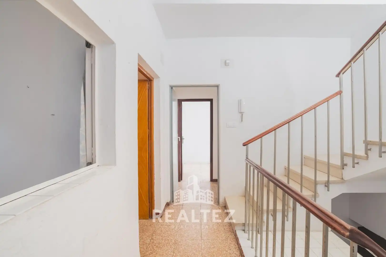 Flat for sale in Jerez de la Frontera  with Terrace, Balcony and Alarm