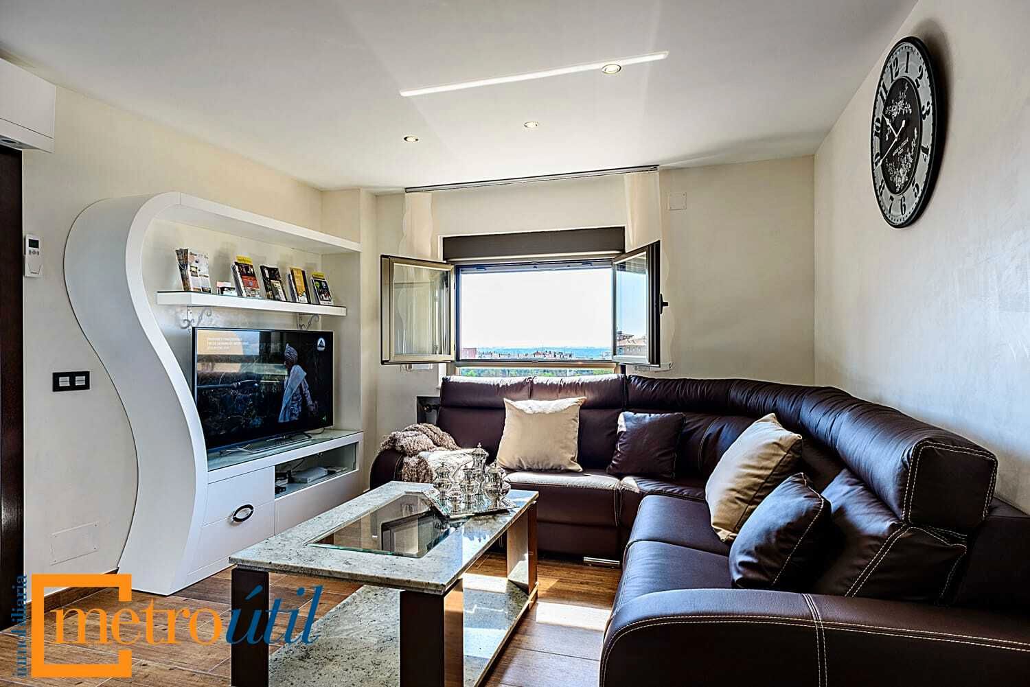 Sala de estar de Piso en venta en Salamanca Capital con Aire acondicionado, Calefacción y Parquet