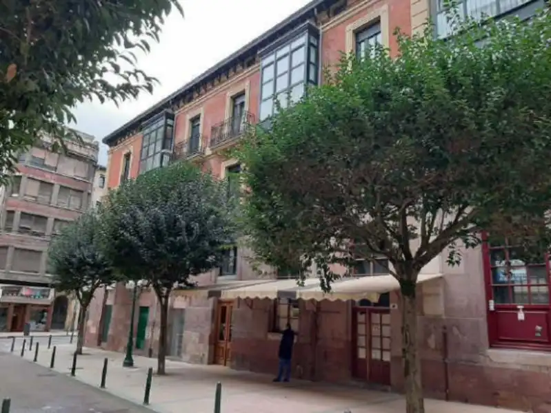 Locale commerciale in vendita a SANTANDER, imagen 12