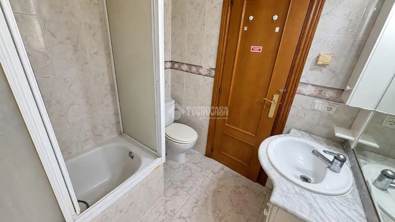 Baño de Piso en venta en Valencia