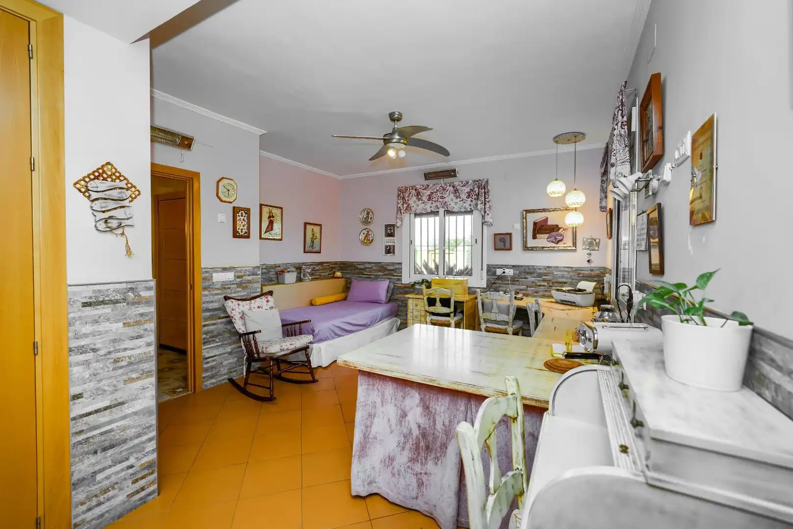 Kitchen of Houses for sale in Palomares del Río  with Air Conditioner, Heating and Private garden