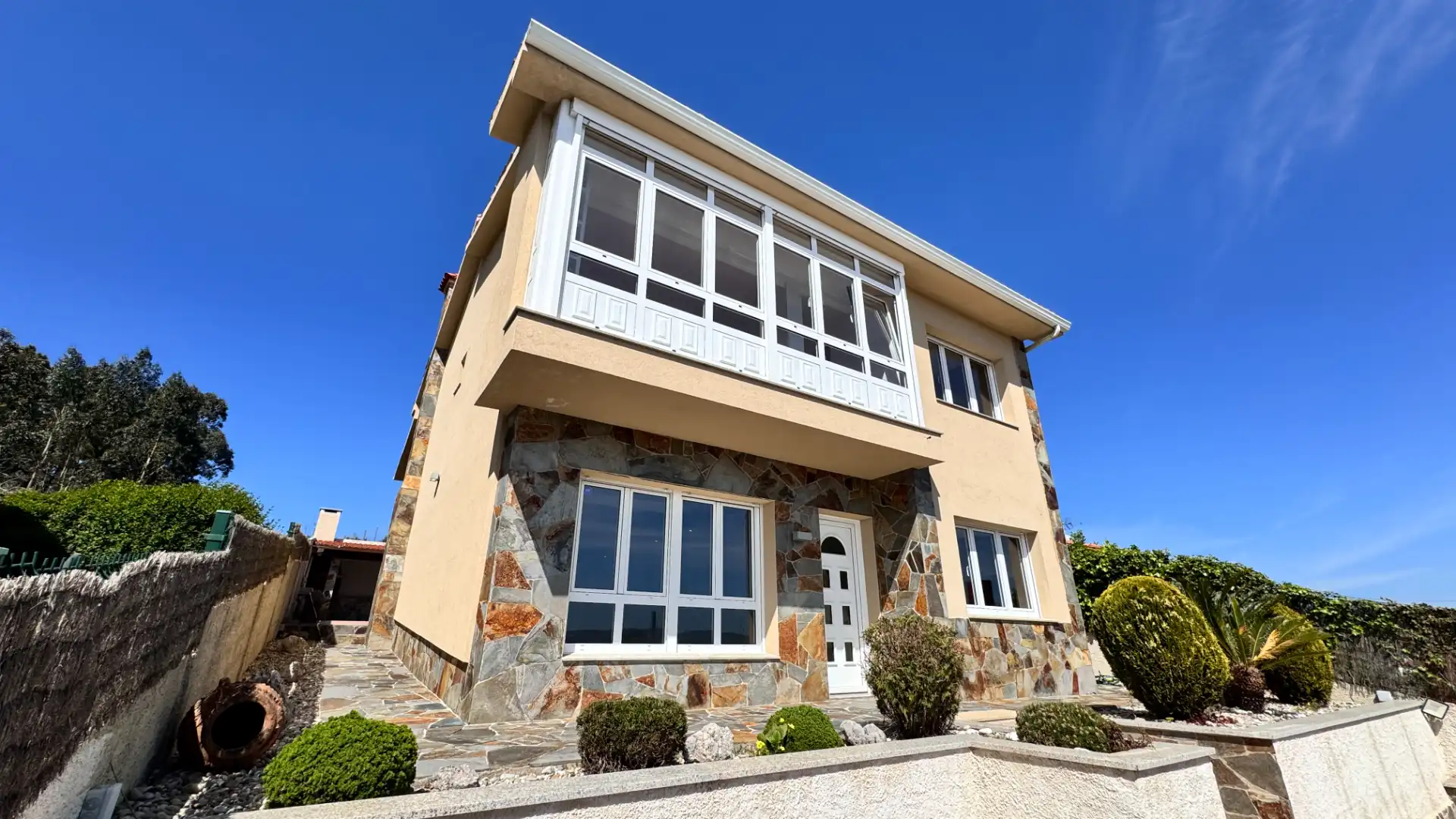 Exterior view of Houses for sale in Arteixo  with Heating, Private garden and Terrace