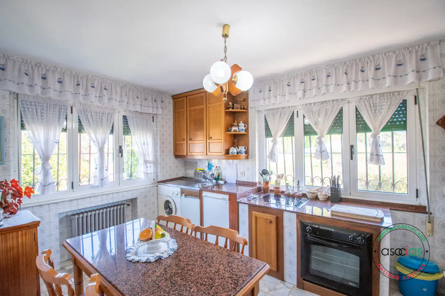 Cocina de Casa o chalet en venta en Villaviciosa con Calefacción, Jardín privado y Parquet