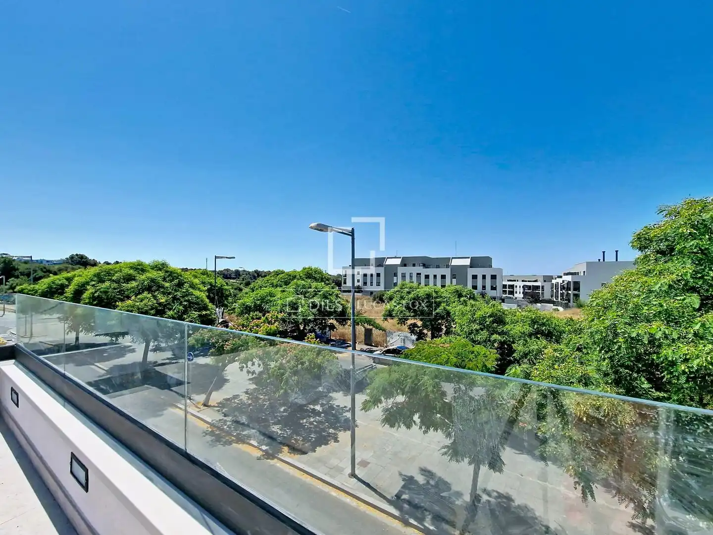 Vista exterior de Casa o xalet en venda en Vilanova i la Geltrú amb Aire condicionat, Calefacció i Terrassa