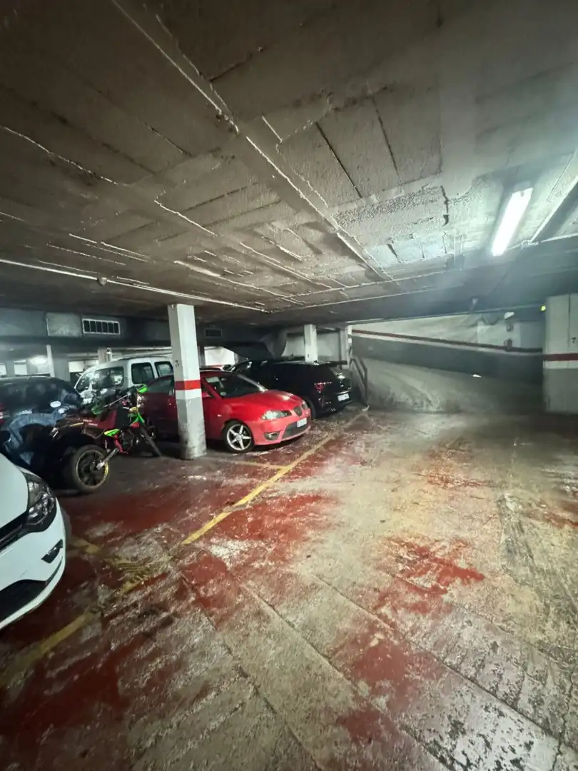 Parking à vendre à Viladecans - Calle SALVADOR BARONE, imagen 2