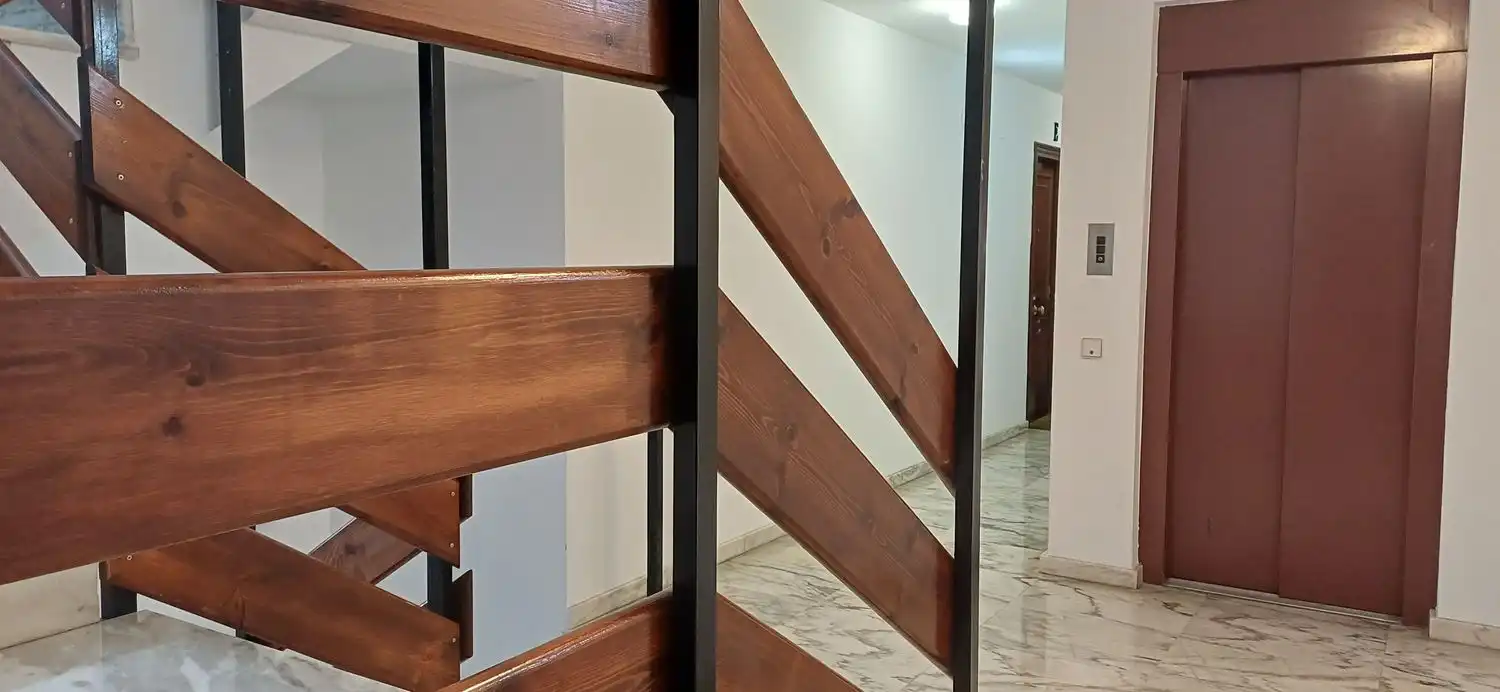 Wohnung zur Miete in Gijón  mit Heizung, Abstellraum und Schwimmbad