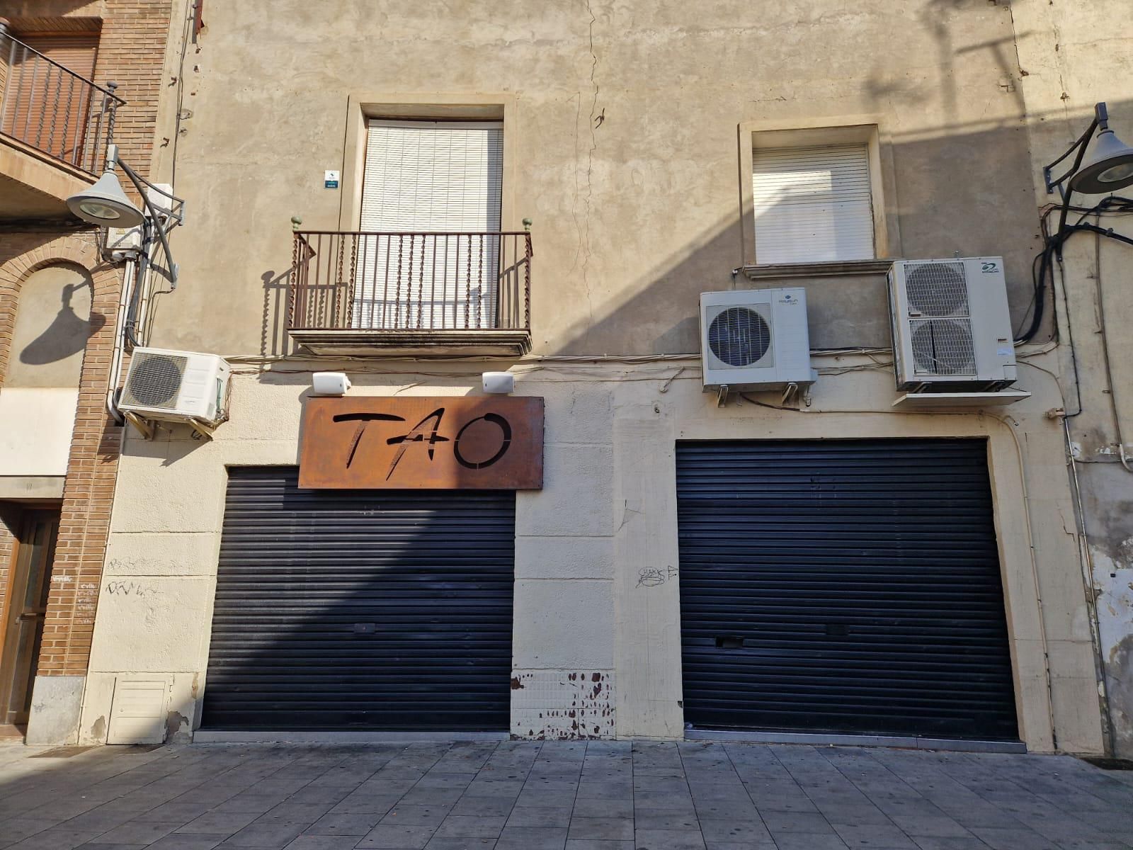 Vista exterior de Casa o xalet en venda en Binéfar amb Terrassa i Balcó