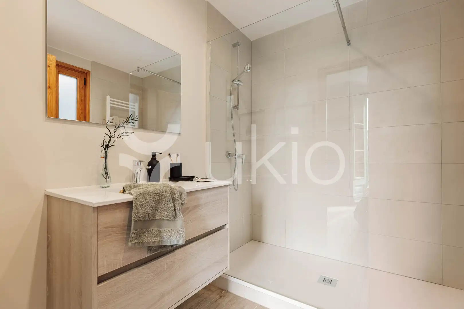 Apartamento con terraza en alquiler en Carrer de Pau Claris, imagen 21