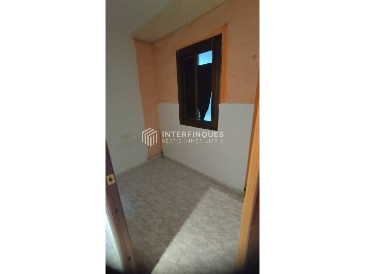 Bedroom of Flat for sale in Santa Coloma de Gramenet  with Balcony