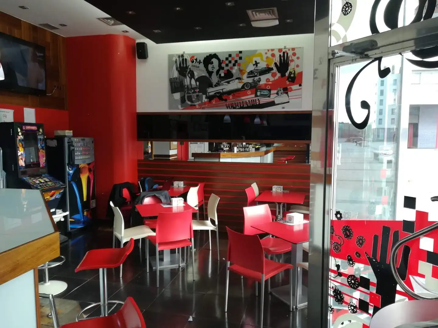 Commercial properties for rent in Calle Hornillos, Universidad - Las Huelgas