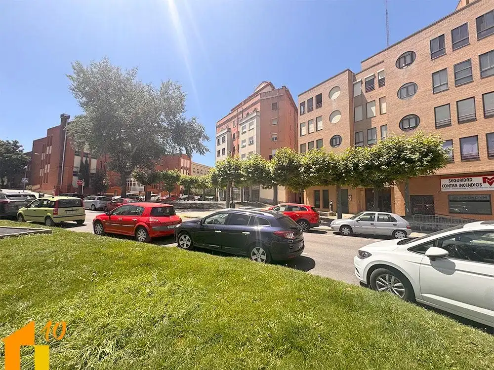 Exterior view of Apartments for sale in Burgos