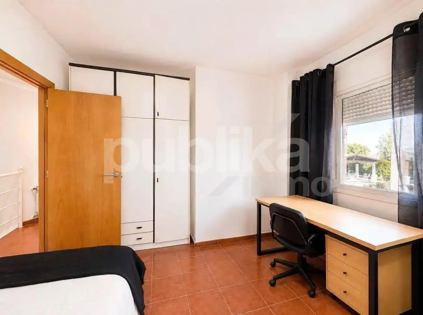 Habitación de Casa o chalet en venta en San Vicente del Raspeig / Sant Vicent del Raspeig con Aire acondicionado, Calefacción y Piscina