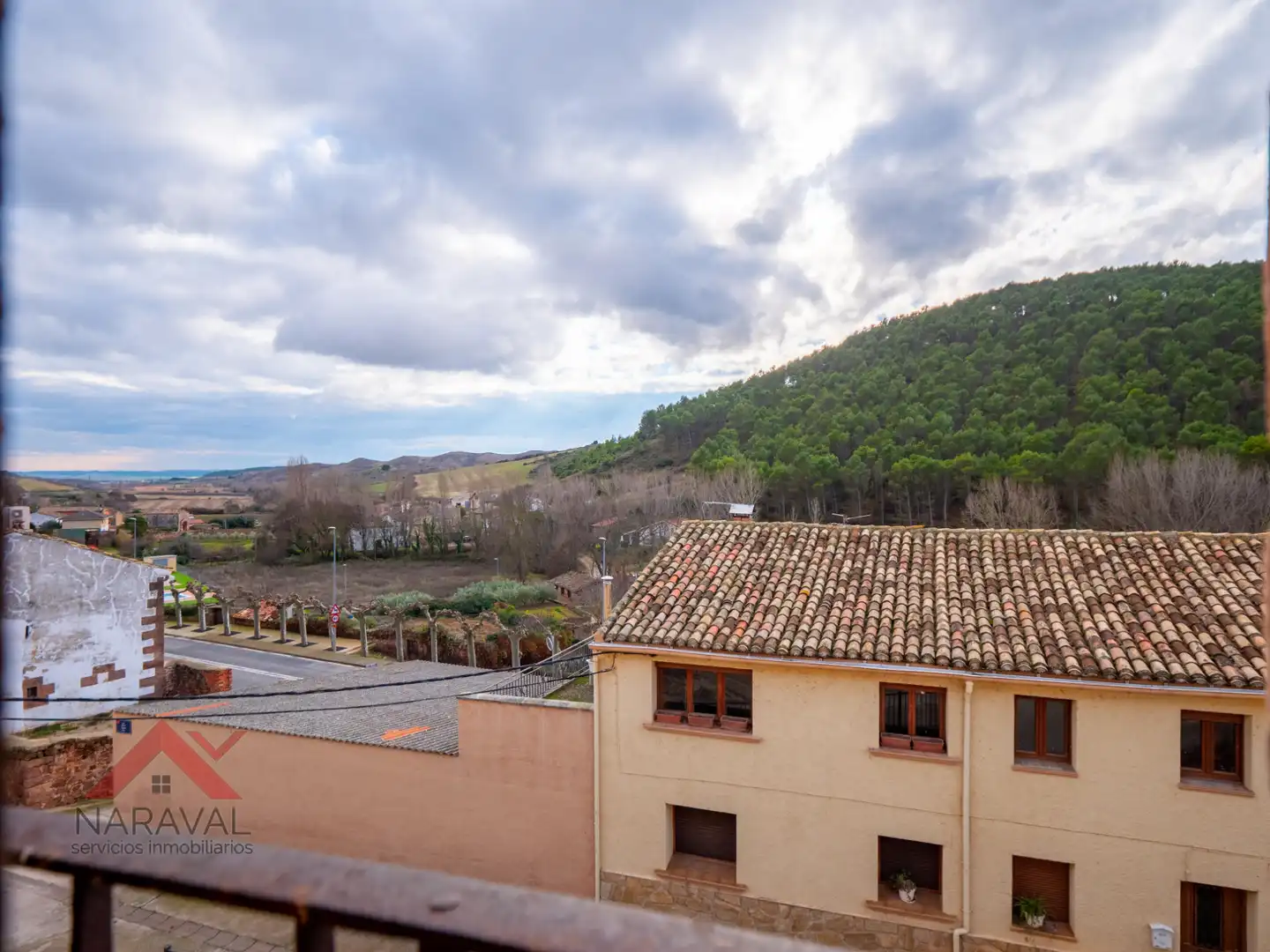 Vista exterior de Finca rústica en venta en Mues con Balcón