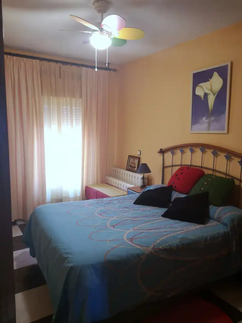 Habitación de Piso en venta en Mondéjar con Aire acondicionado y Calefacción