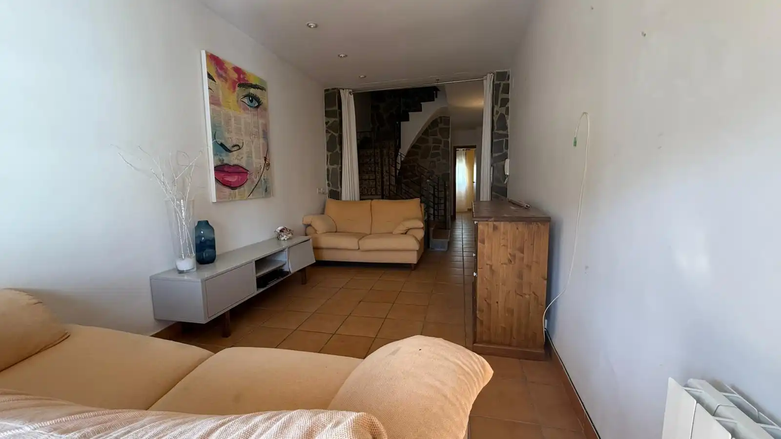 Sala d'estar de Casa o xalet en venda en Ayódar amb Calefacció, Terrassa i Moblat