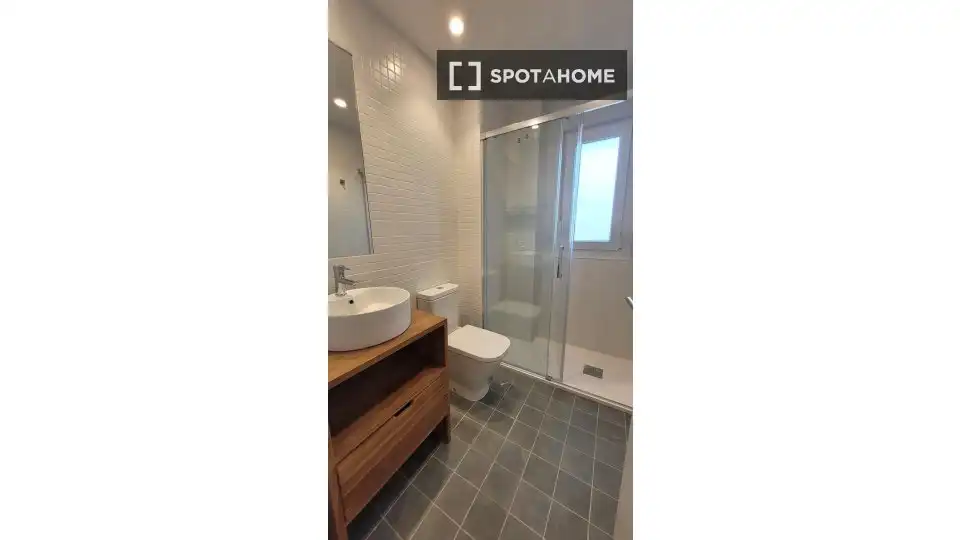 Bathroom of Flat for rent in Ciudad Lineal