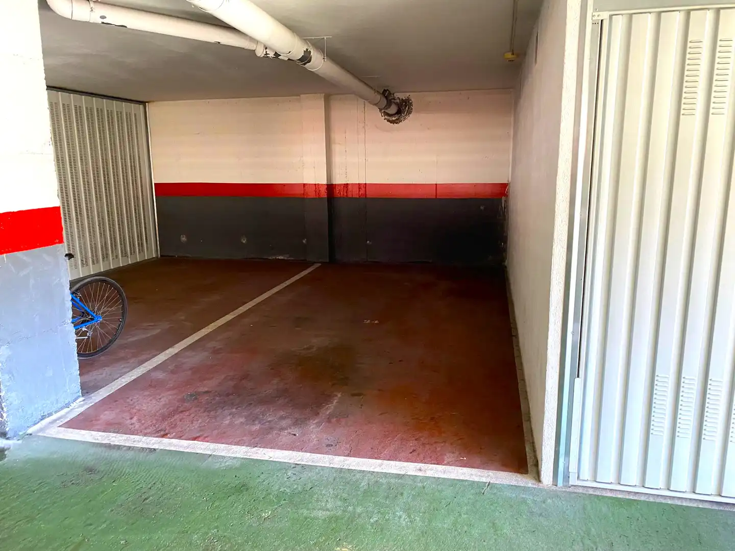 Parking de Piso en venta en Castro-Urdiales con Calefacción, Jardín privado y Parquet