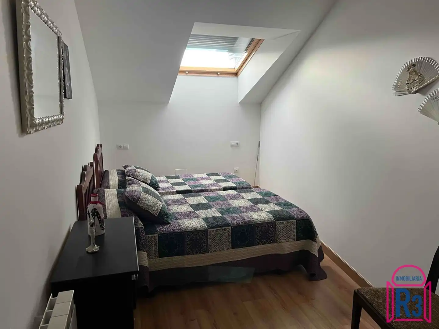 Schlafzimmer von Maisonette zum Verkauf in León Capital  mit Heizung, Terrasse und Möbliert