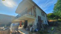 Vista exterior de Casa o xalet en venda en Riells i Viabrea amb Jardí privat, Terrassa i Traster