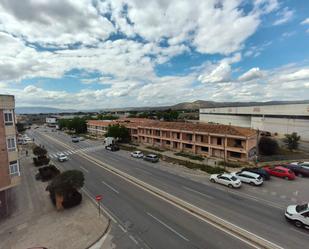 Exterior view of Flat for sale in Villena  with Terrace, Storage room and Balcony