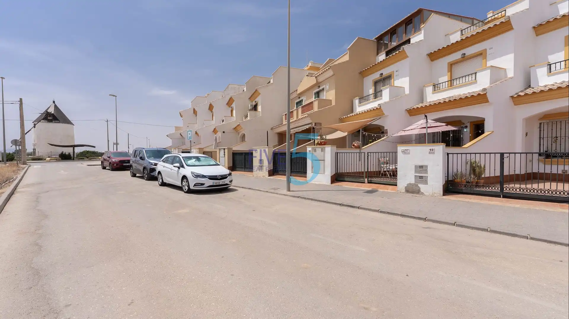 Vista exterior de Casa adosada en venta en Torre-Pacheco con Aire acondicionado, Calefacción y Terraza