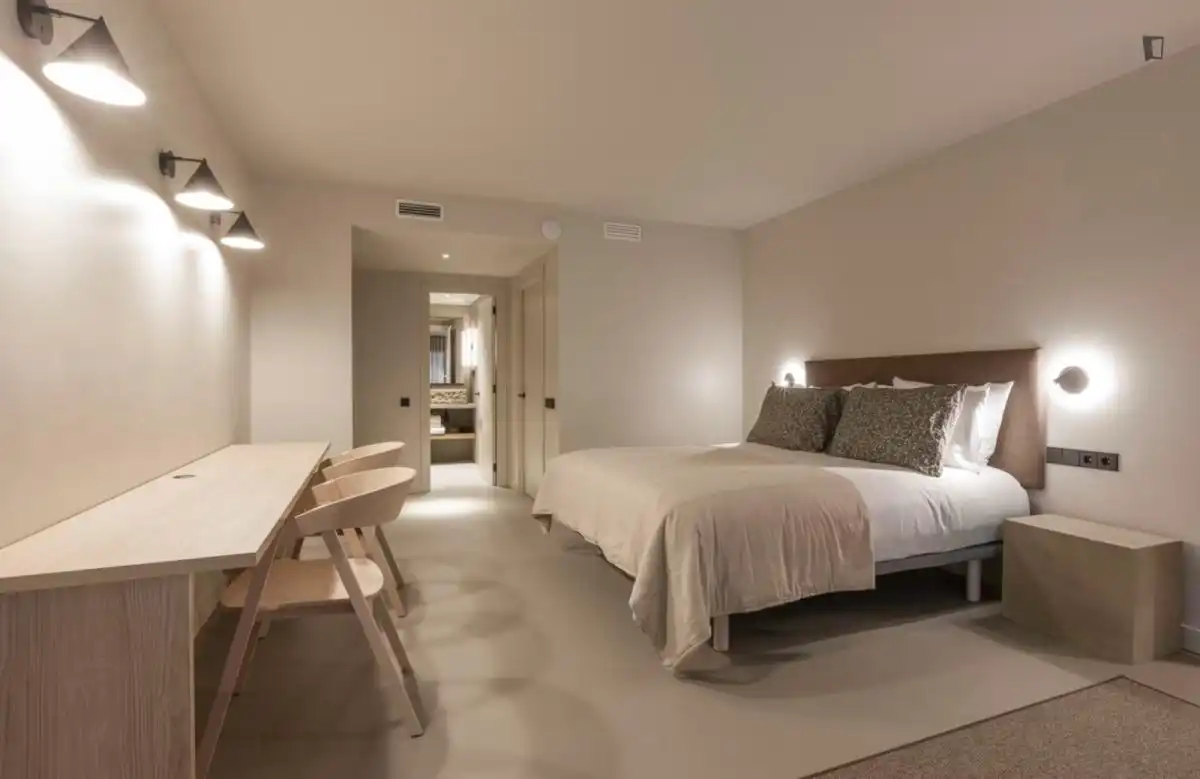 Schlafzimmer von Wohnungen zur Miete in Barcelona mit Klimaanlage, Möbliert und Ofen