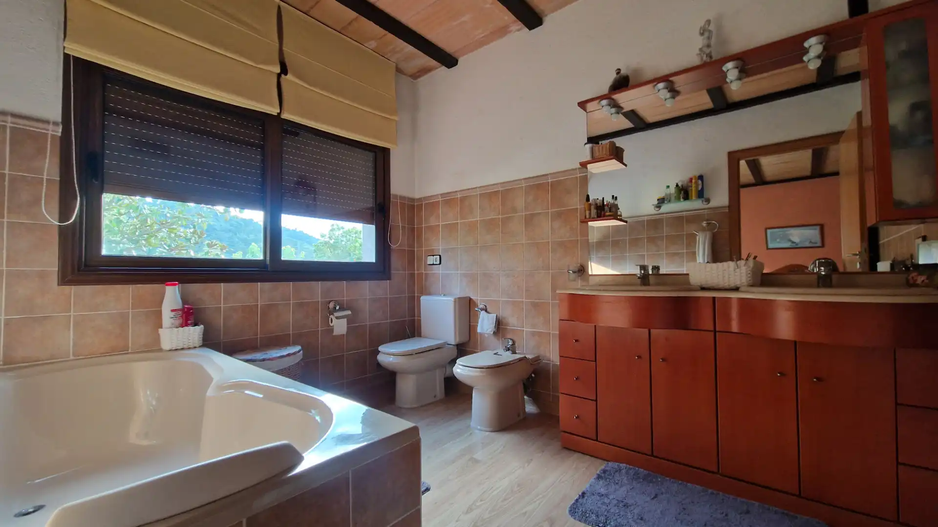 Baño de Casa adosada en venta en Palafolls con Aire acondicionado, Calefacción y Jardín privado