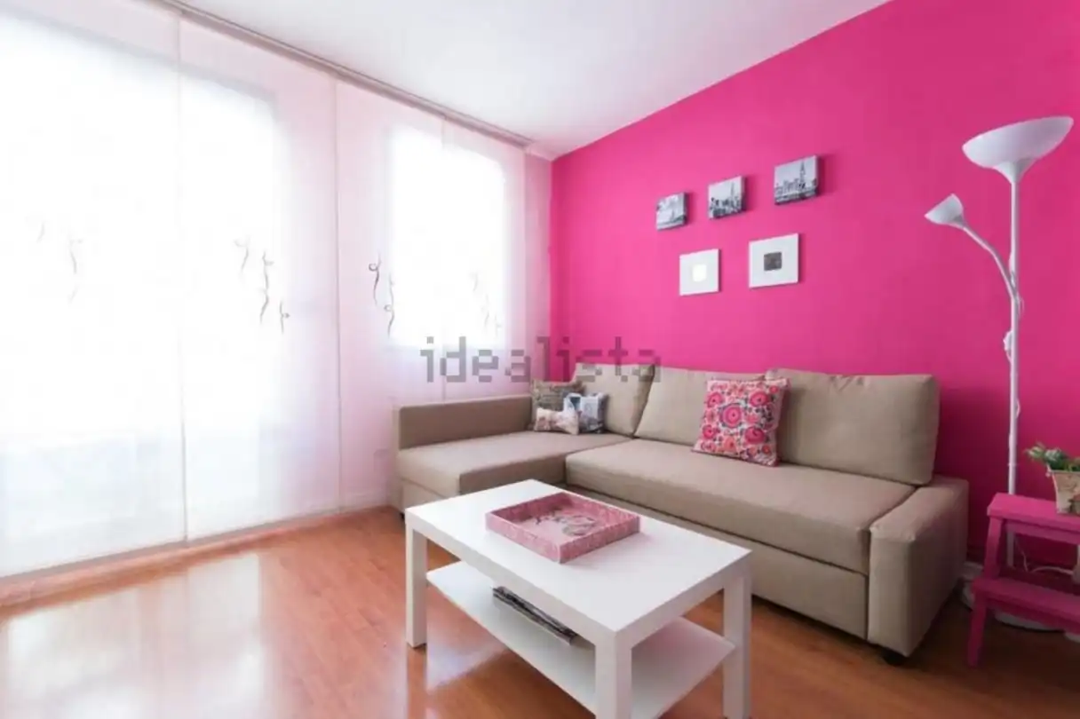 Sala de estar de Piso de alquiler en Bilbao  con Calefacción y Balcón