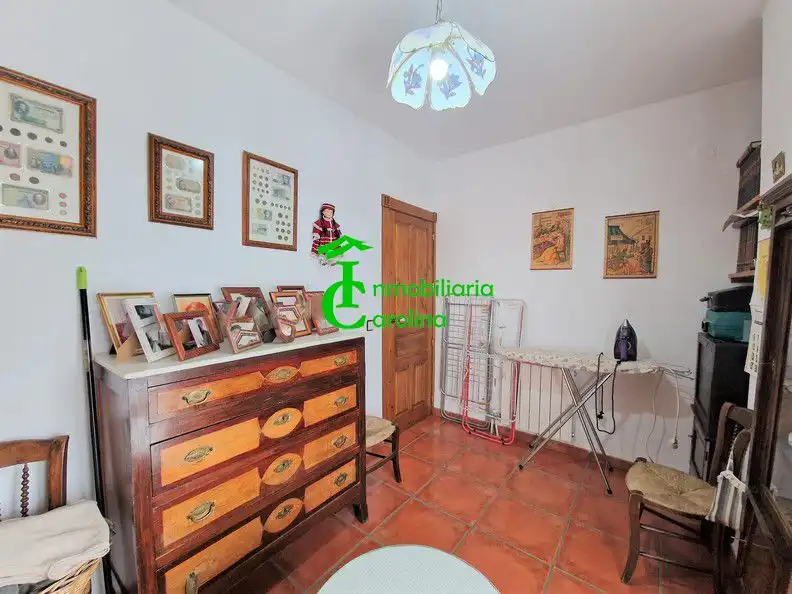 Houses for sale in La Carolina  with Air Conditioner, Heating and Private garden