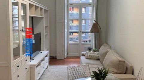Foto 2 de Apartament de lloguer a Santa Lucía, Barrio del Centro, Gijón