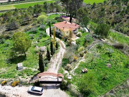 Exterior view of House or chalet for sale in Auñón  with Heating, Private garden and Parquet flooring