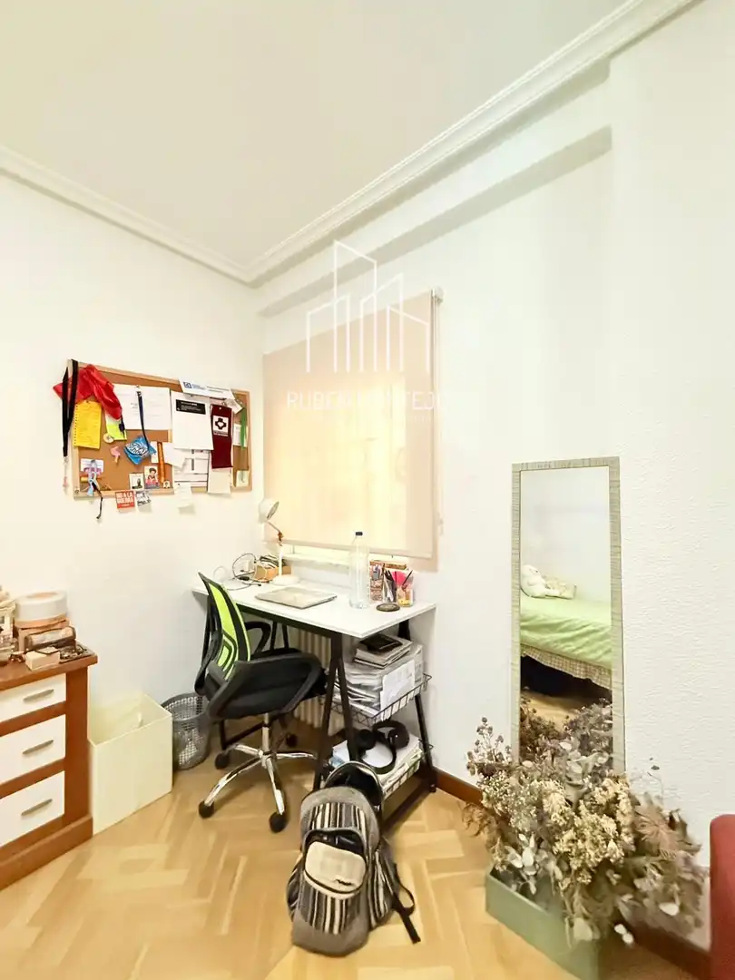 Bedroom of Flat for rent in Salamanca  with Heating, Terrace and Furnished
