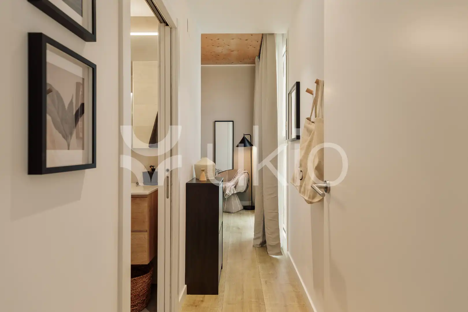 Apartament amb ascensor de lloguer a Carrer de Cornet i Mas, imagen 16