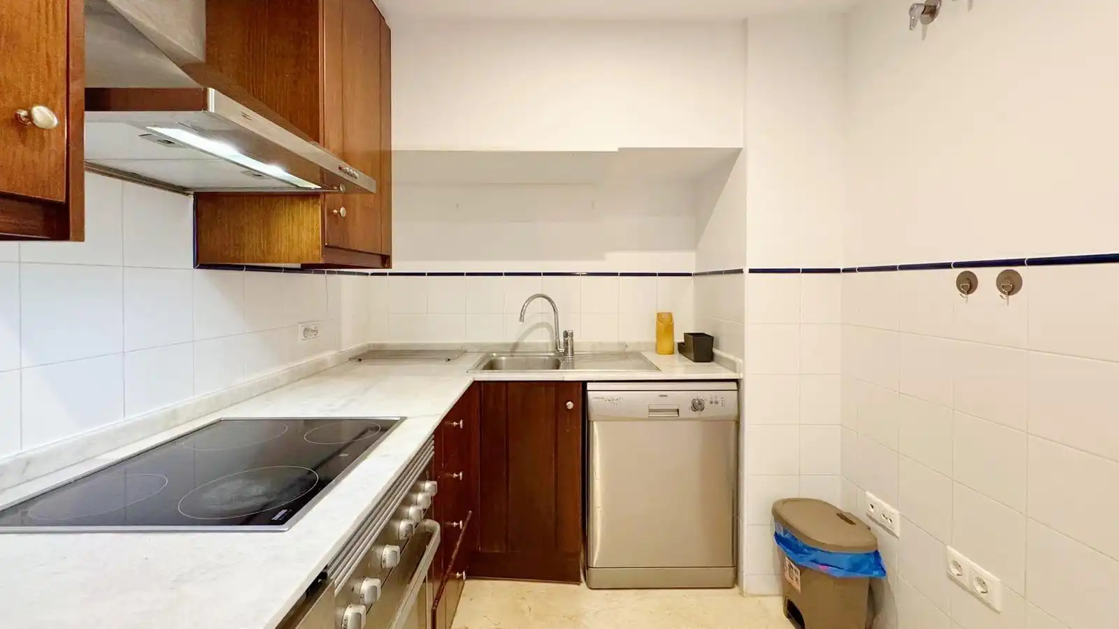 Apartment with terrace for sale in Orihuela Costa, imagen 12