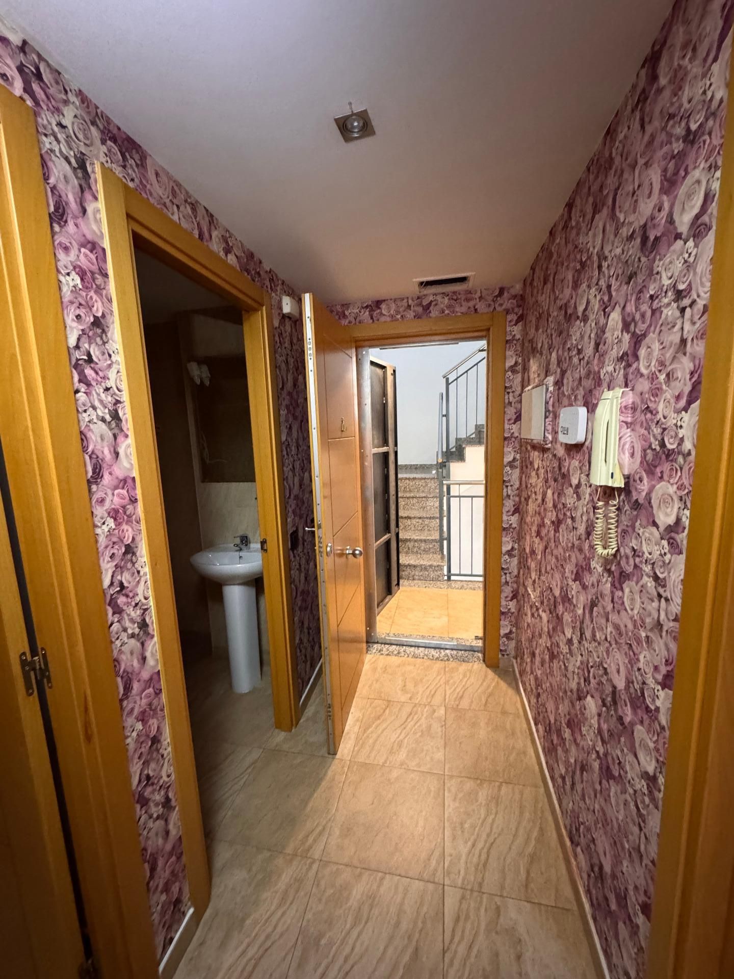 Ático en venta en Deltebre con Terraza y Balcón