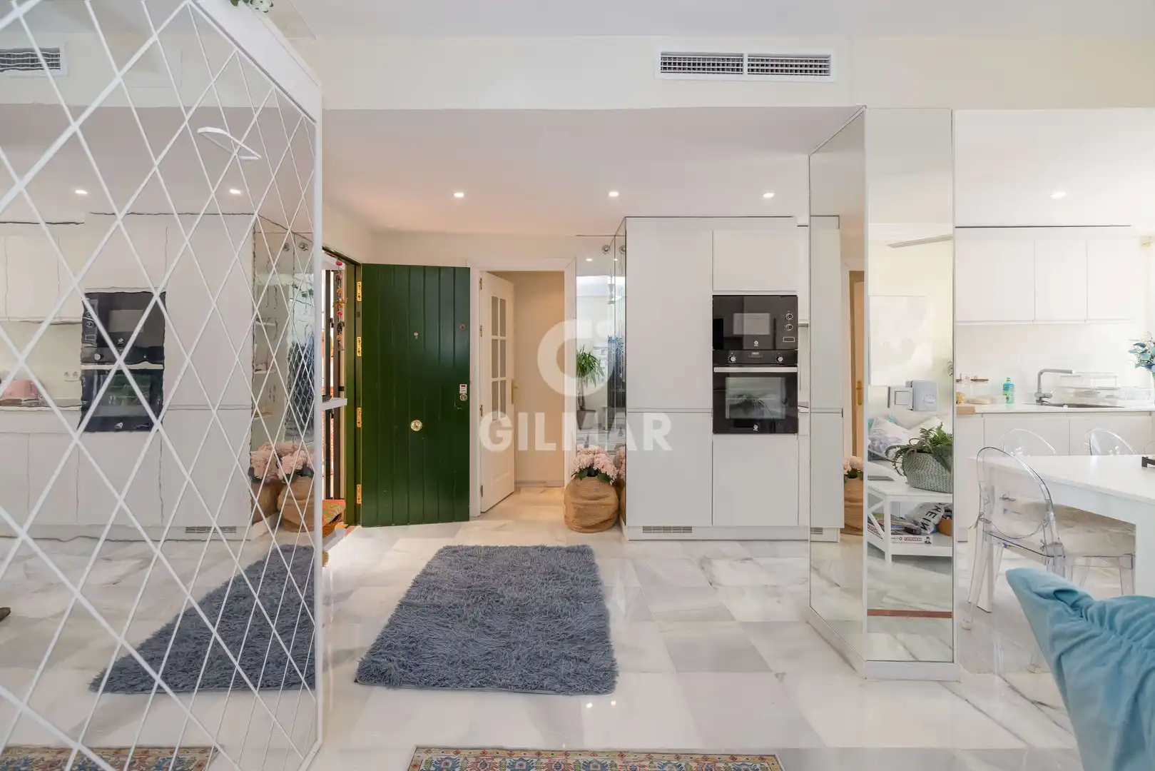 Apartments for sale in Marbella  with Heating, Swimming Pool and Furnished