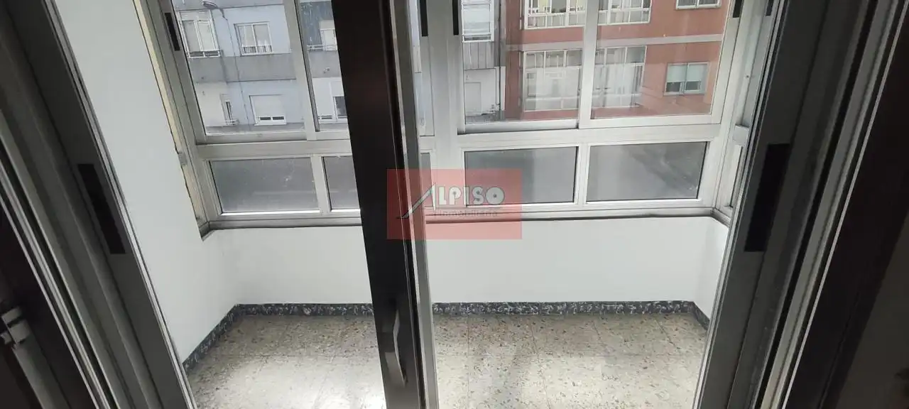 Flat for sale in Ourense Capital   with Heating, Storage room and Furnished