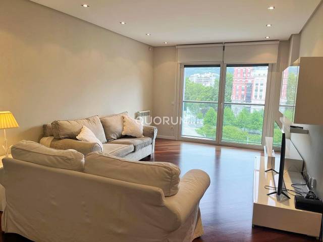 Piso en Venta en Plaza Plaza Euskadi en Abandoibarra - Guggenheim