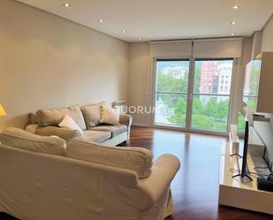Living room of Flat for sale in Bilbao   with Air Conditioner, Heating and Storage room