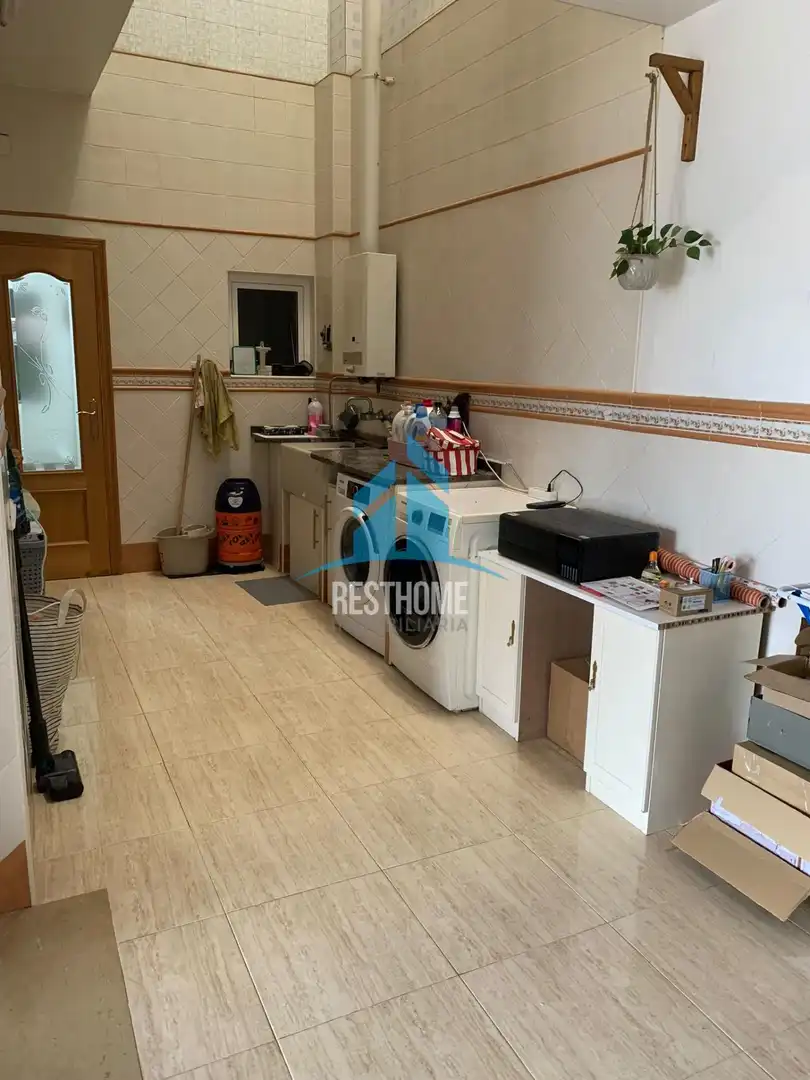 Cuina de Casa o xalet en venda en Carcaixent amb Aire condicionat, Terrassa i Moblat