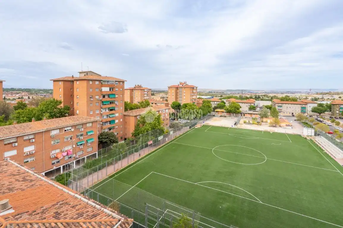 Piso con ascensor en venta en Calle del Canal del Bósforo, imagen 25