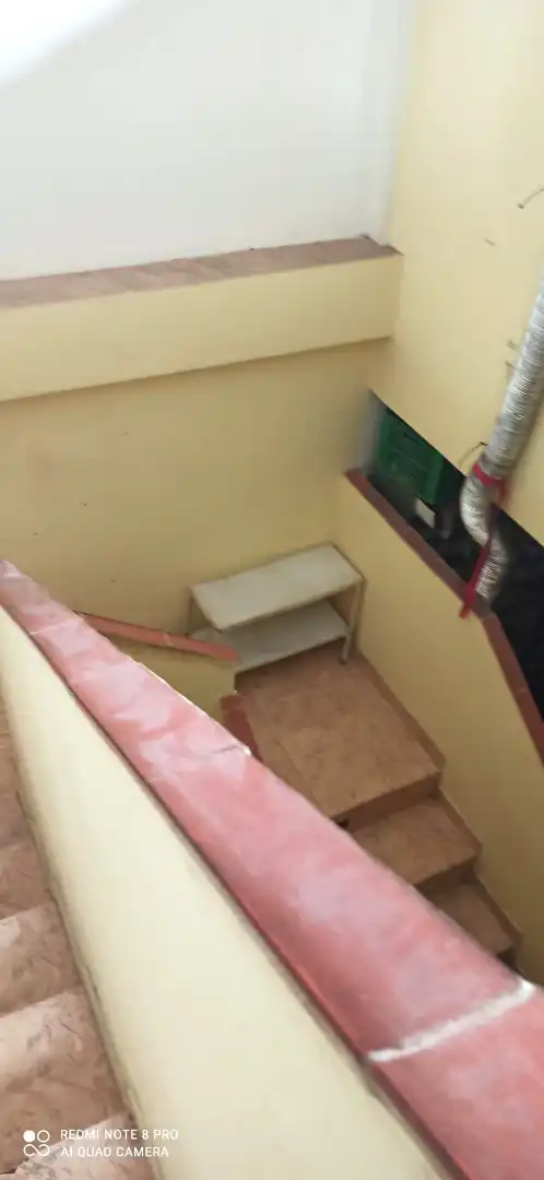 Terrassa de Local en venda en Zaragoza amb Moblat i Alarma