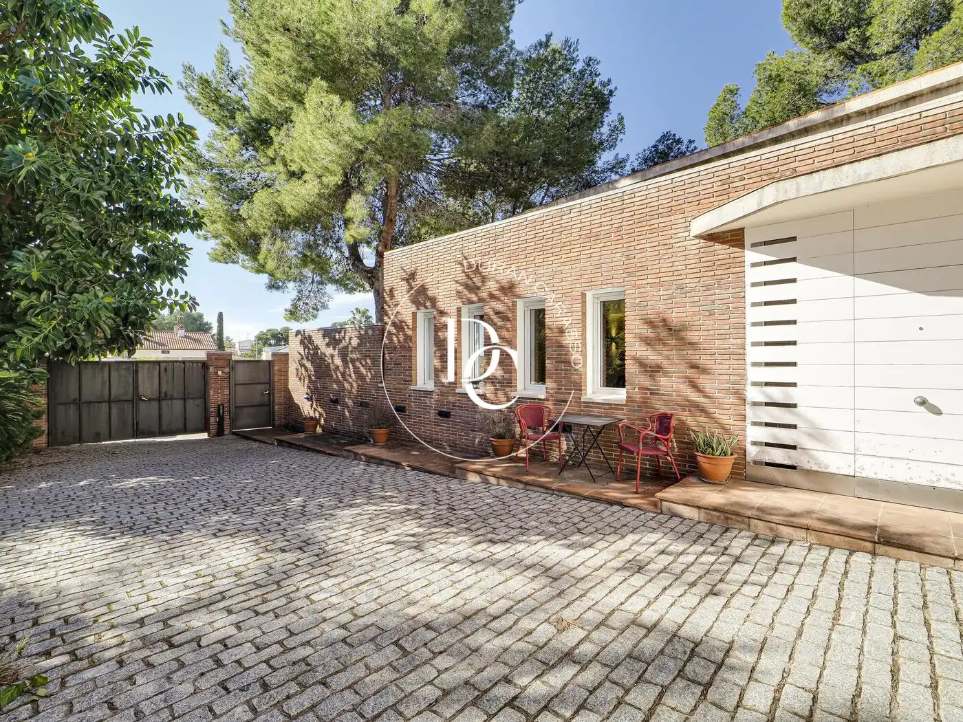 Houses for sale in Urbanitzacions de Llevant