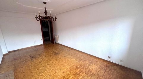 Foto 5 de Piso en venta en La Calzada, Gijón