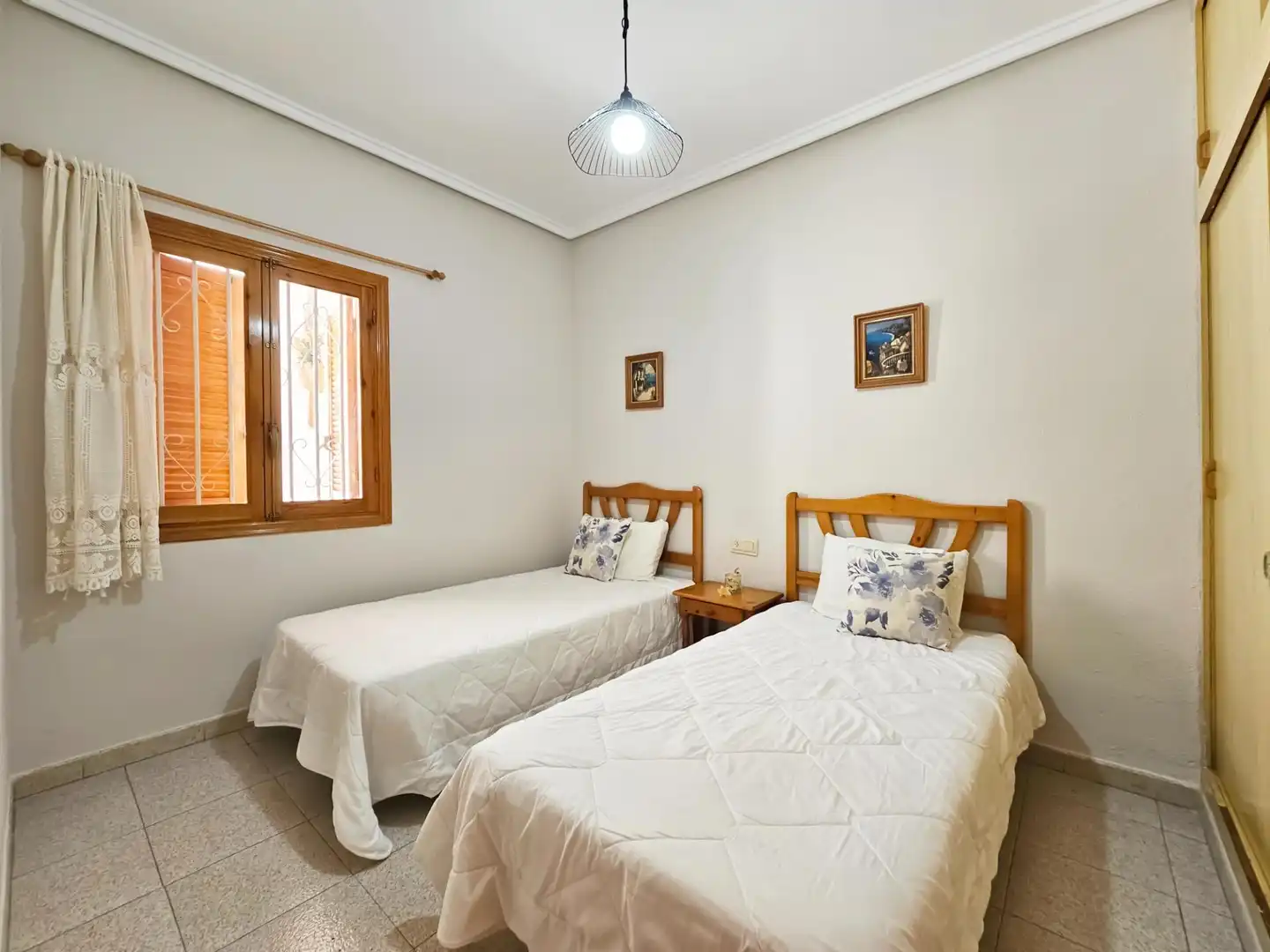 Dormitori de Casa o xalet en venda en Santa Pola amb Calefacció, Jardí privat i Terrassa