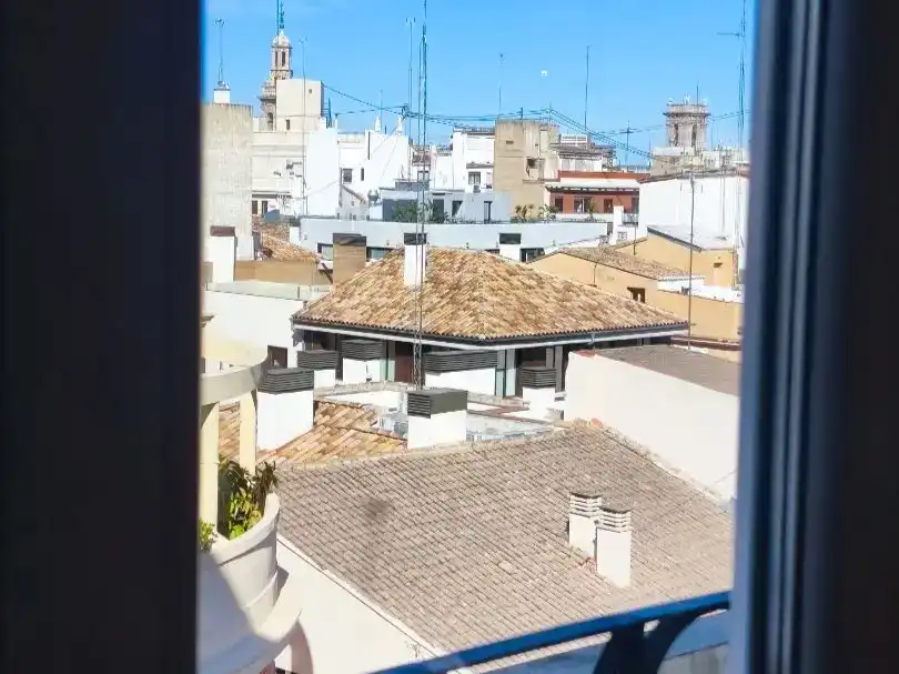 Vista exterior de Pis en venda en  Valencia Capital amb Aire condicionat