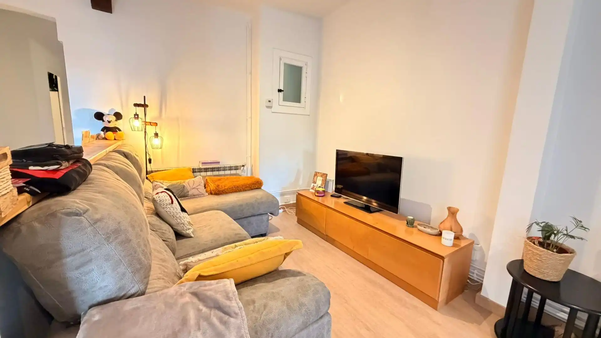 Sala de estar de Piso en venta en Granollers con Aire acondicionado, Calefacción y Parquet