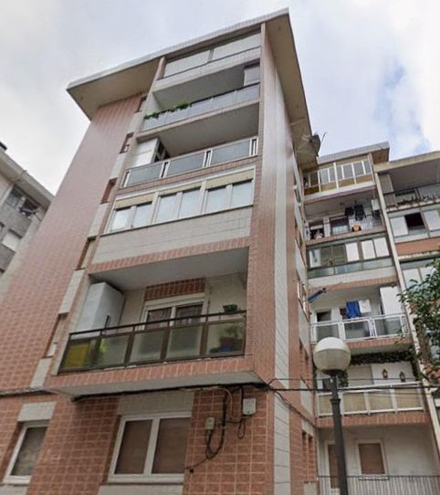 Foto 2 de Piso en venta en Kabiezes, Santurtzi